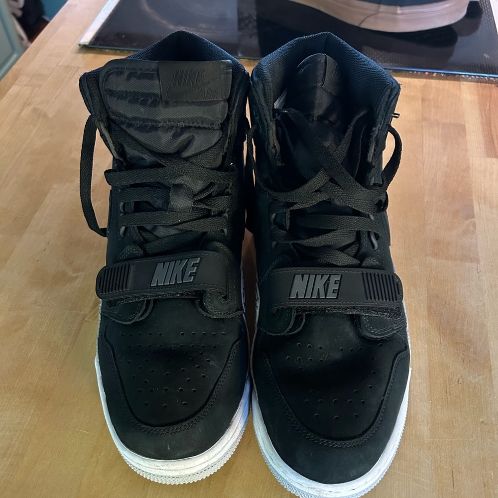 Jordan legacy high tops